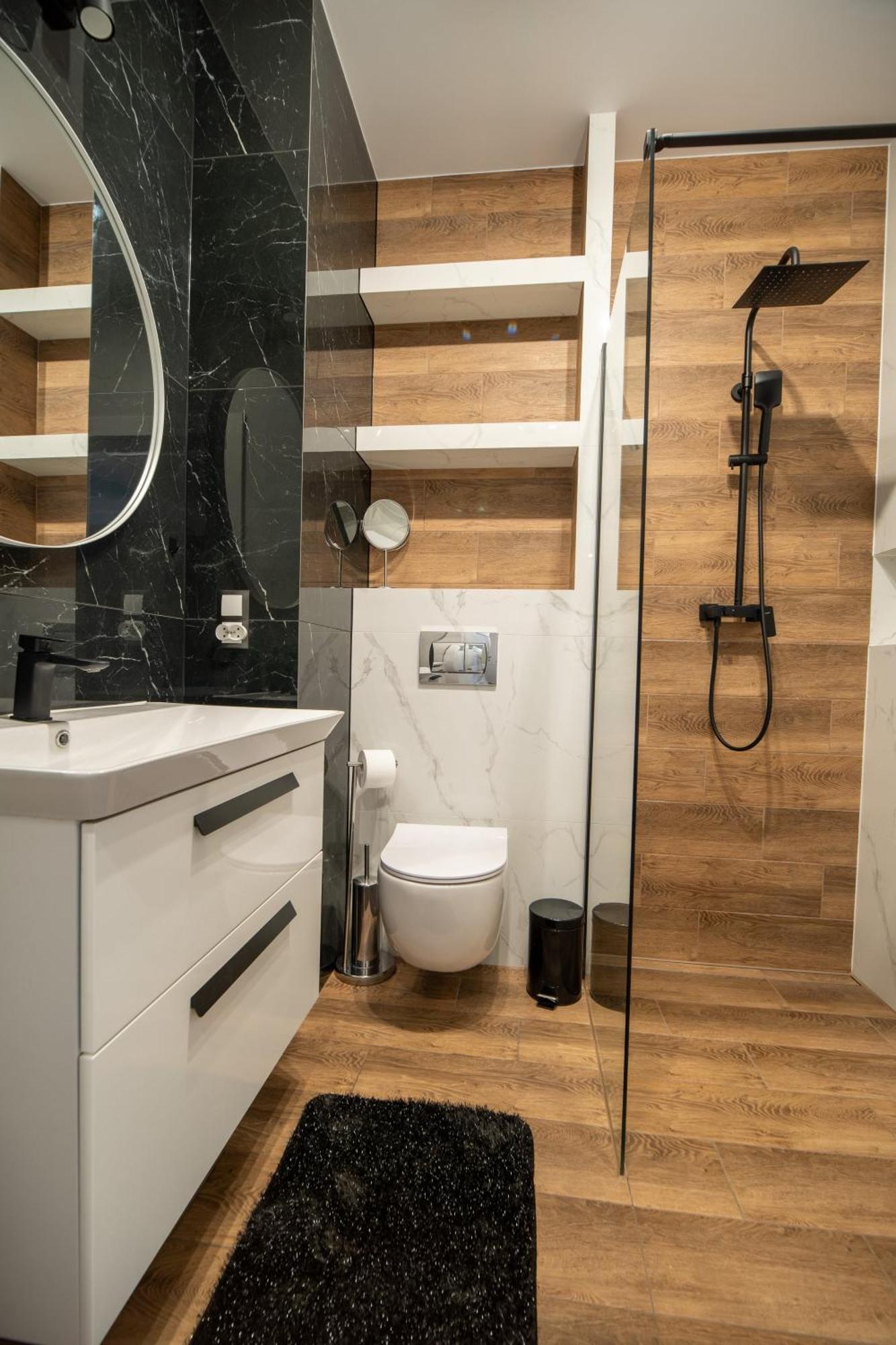 Apartly - Hanza Tower *