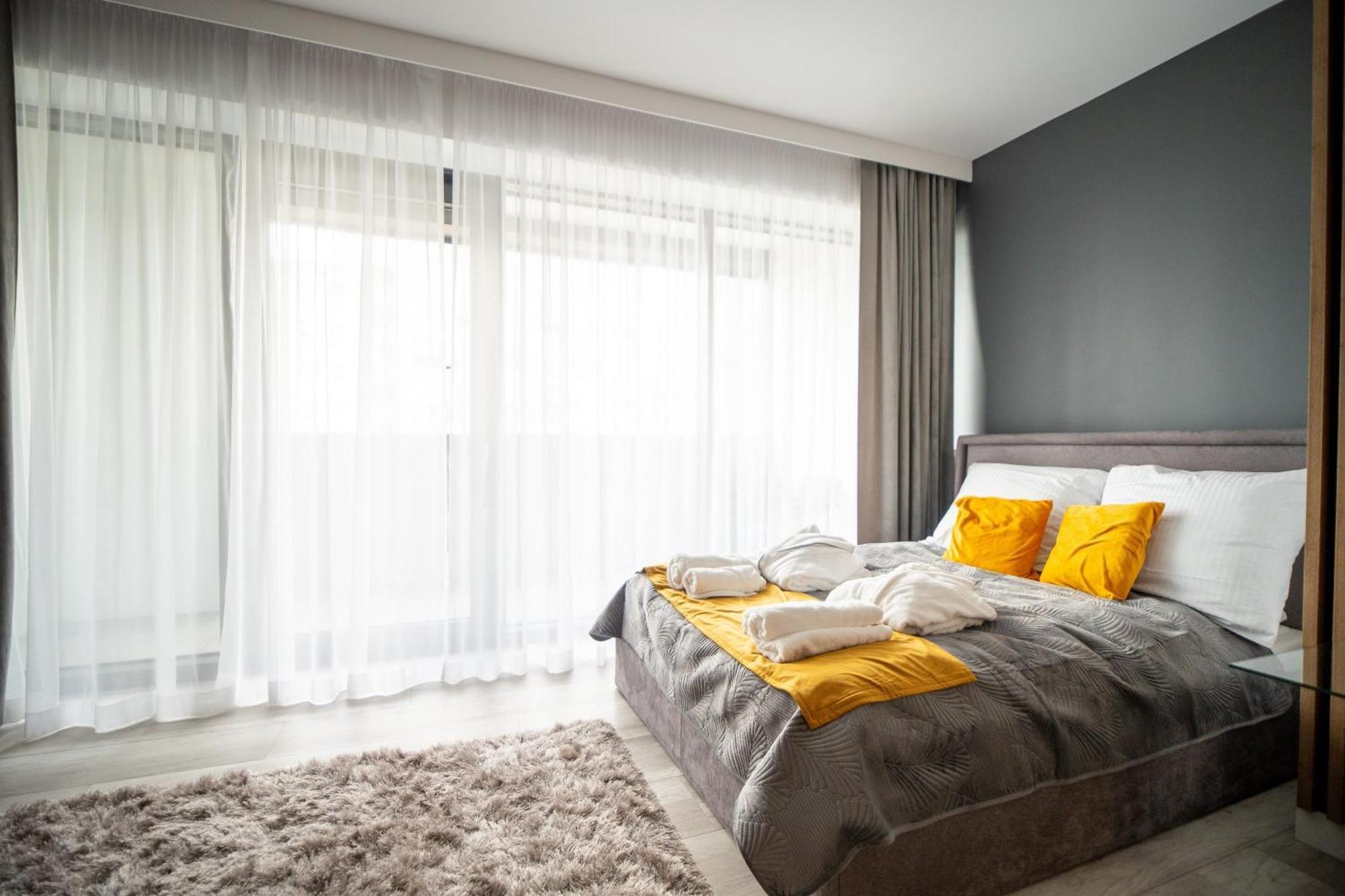 Apartly - Hanza Tower Apartment