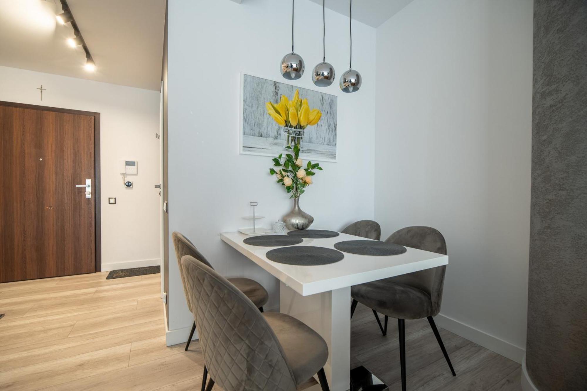 Apartment Apartly - Hanza Tower