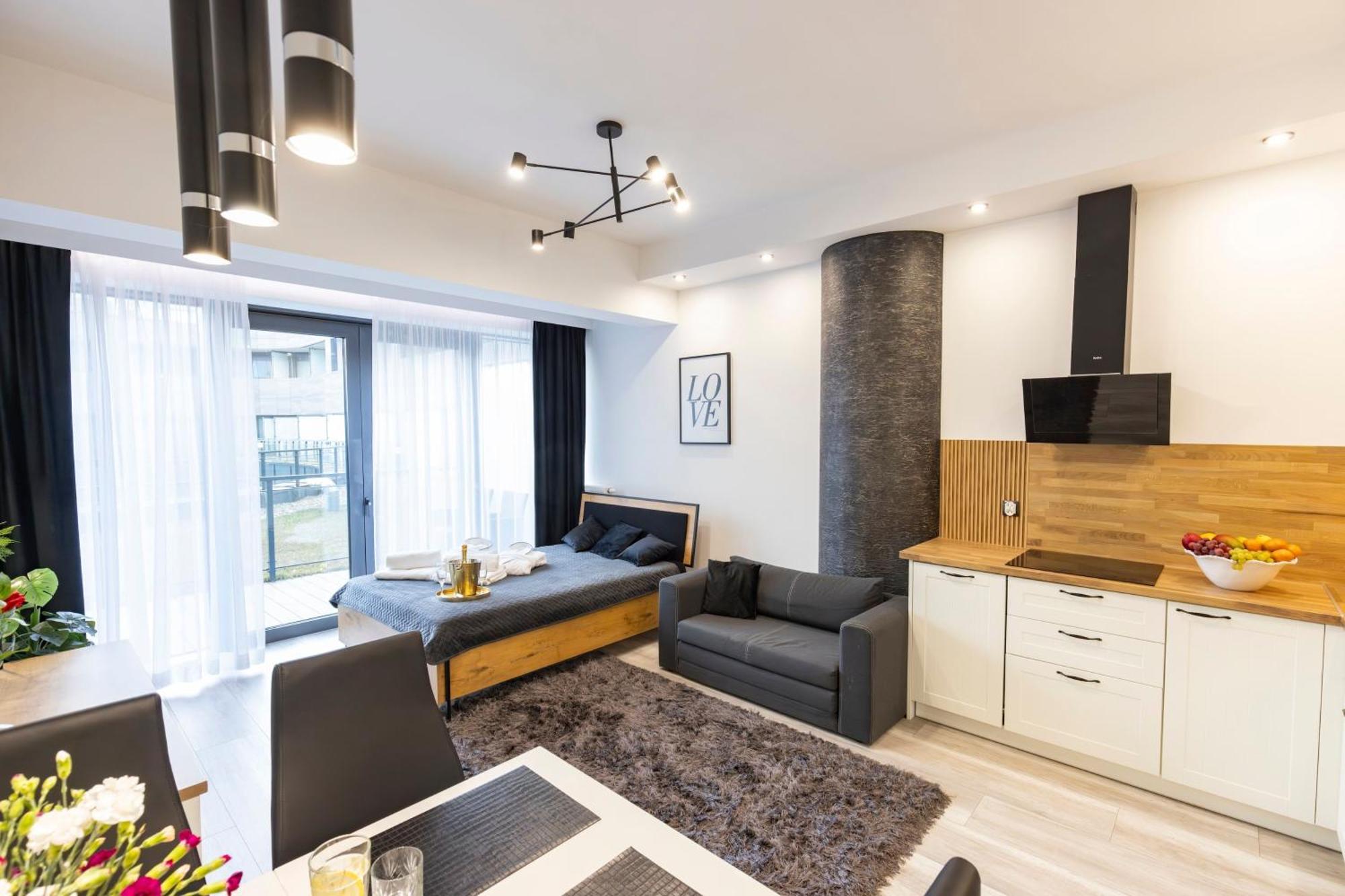 Apartly - Hanza Tower Apartment *